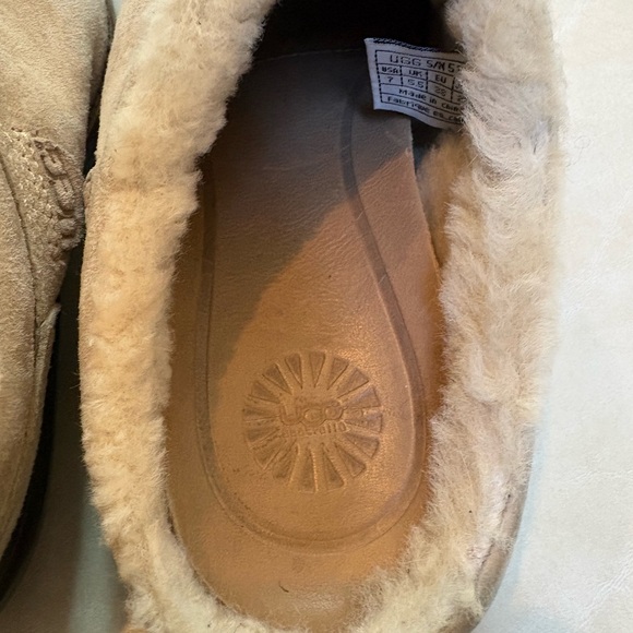 UGG suede mule - Picture 4 of 11